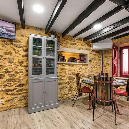 公寓 Guestready - Charming Stone Retreat